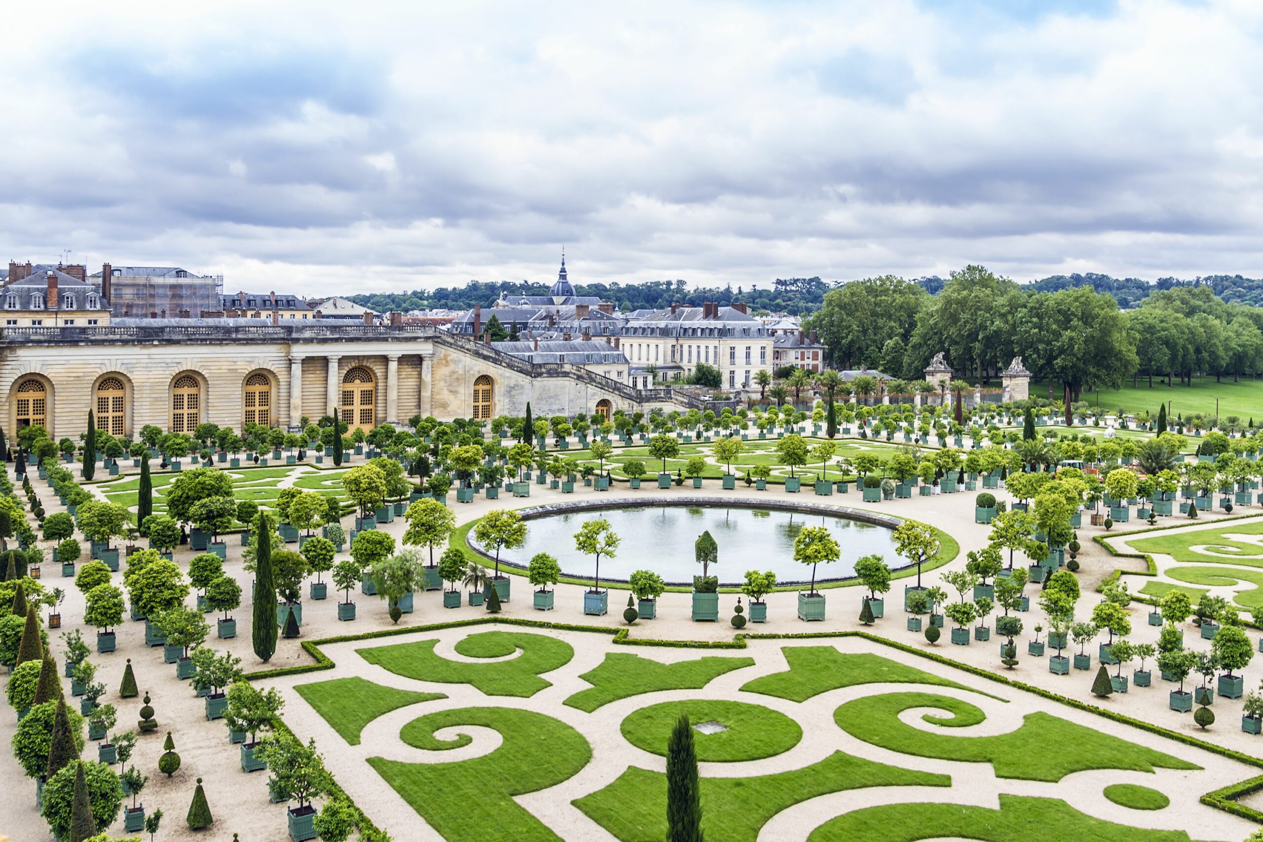 Comment Réserver un Taxi pour Versailles  Paris