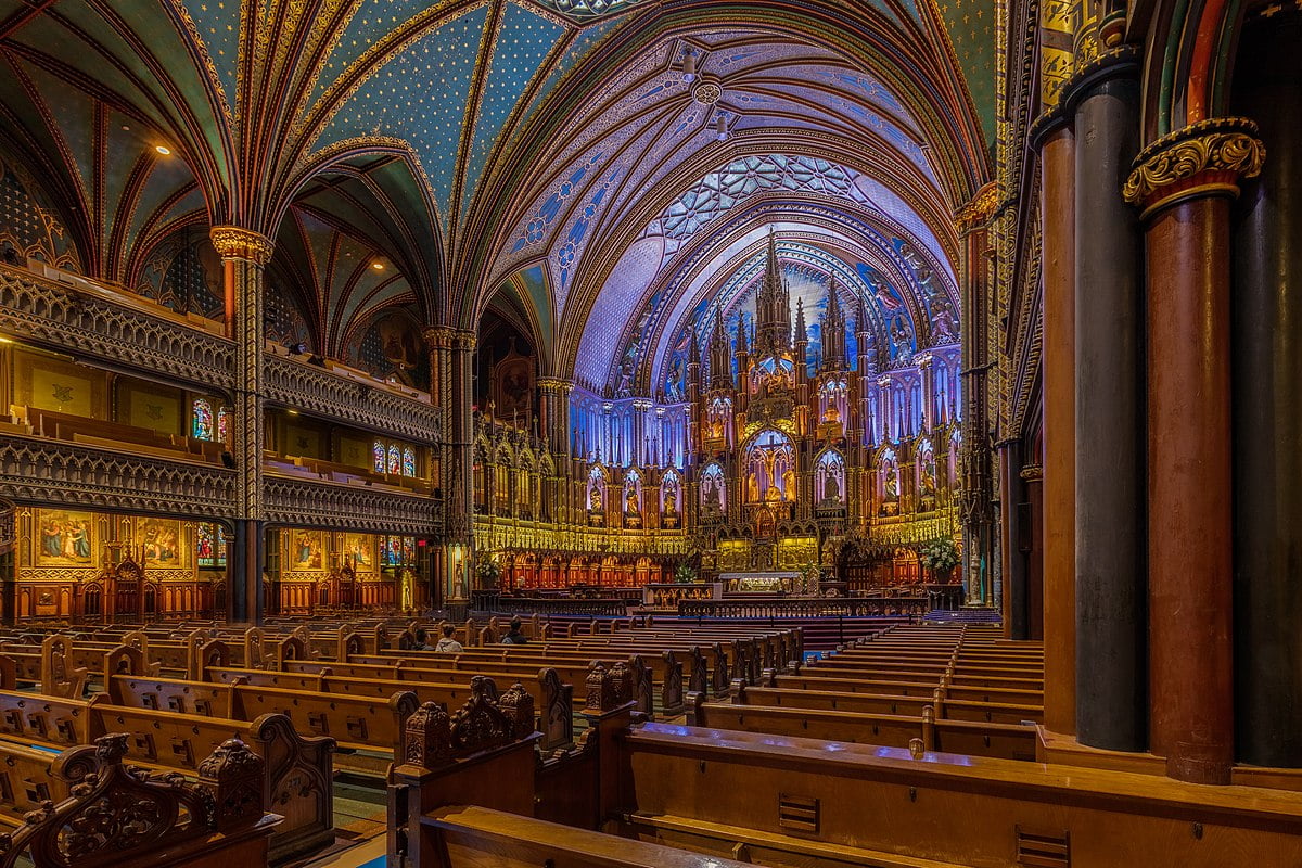 Taxi pour la Basilique Saint-Denis: Comment Réserver?