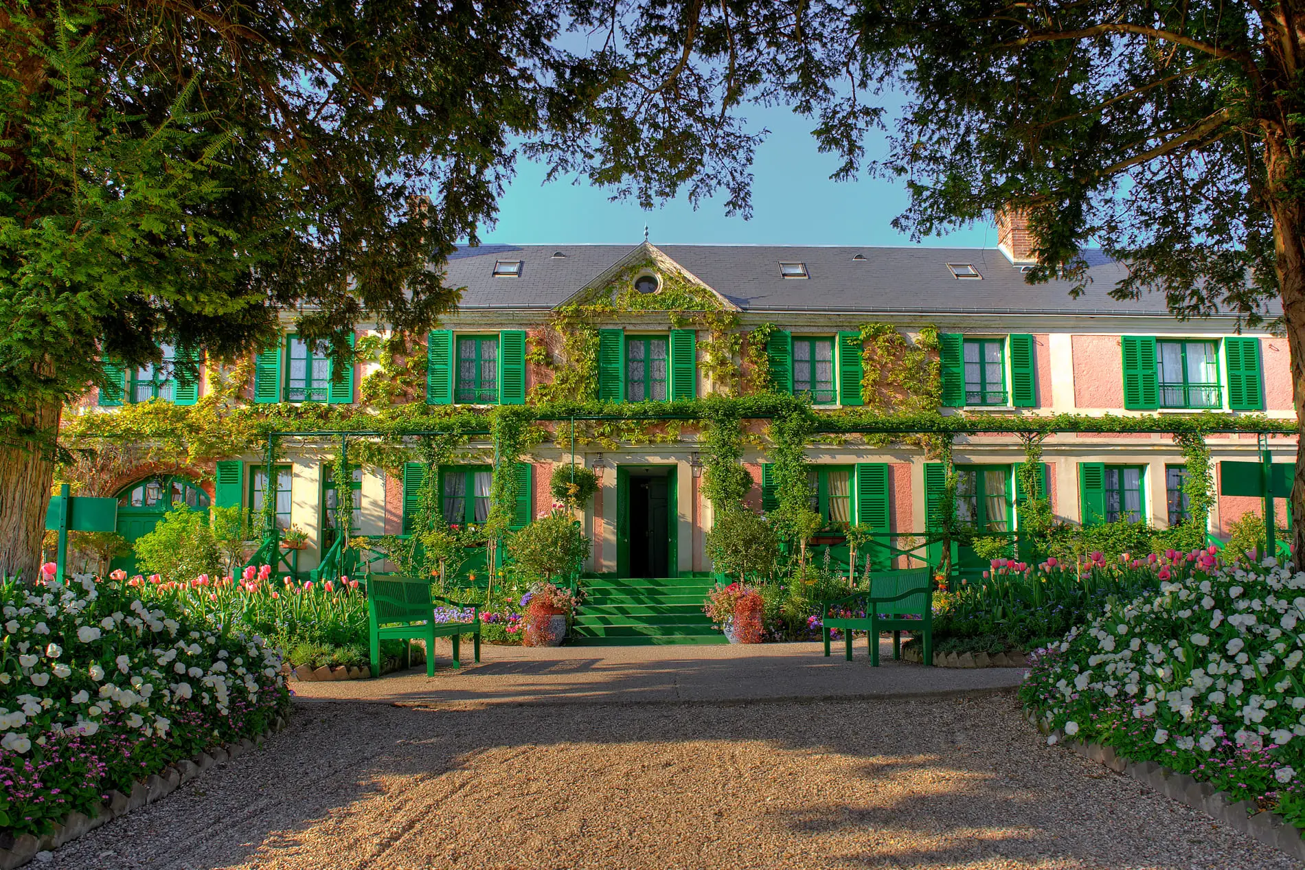 Réserver Taxi pour la Maison et les Jardins de Claude Monet à Argenteuil : L’Impressionnisme en Banlieue